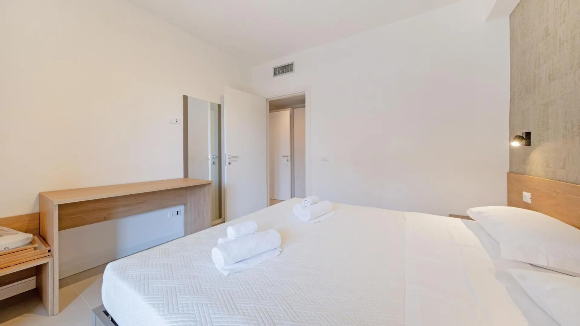 Apartment Apartmentsgarda - Residenza Eleonora Italy
