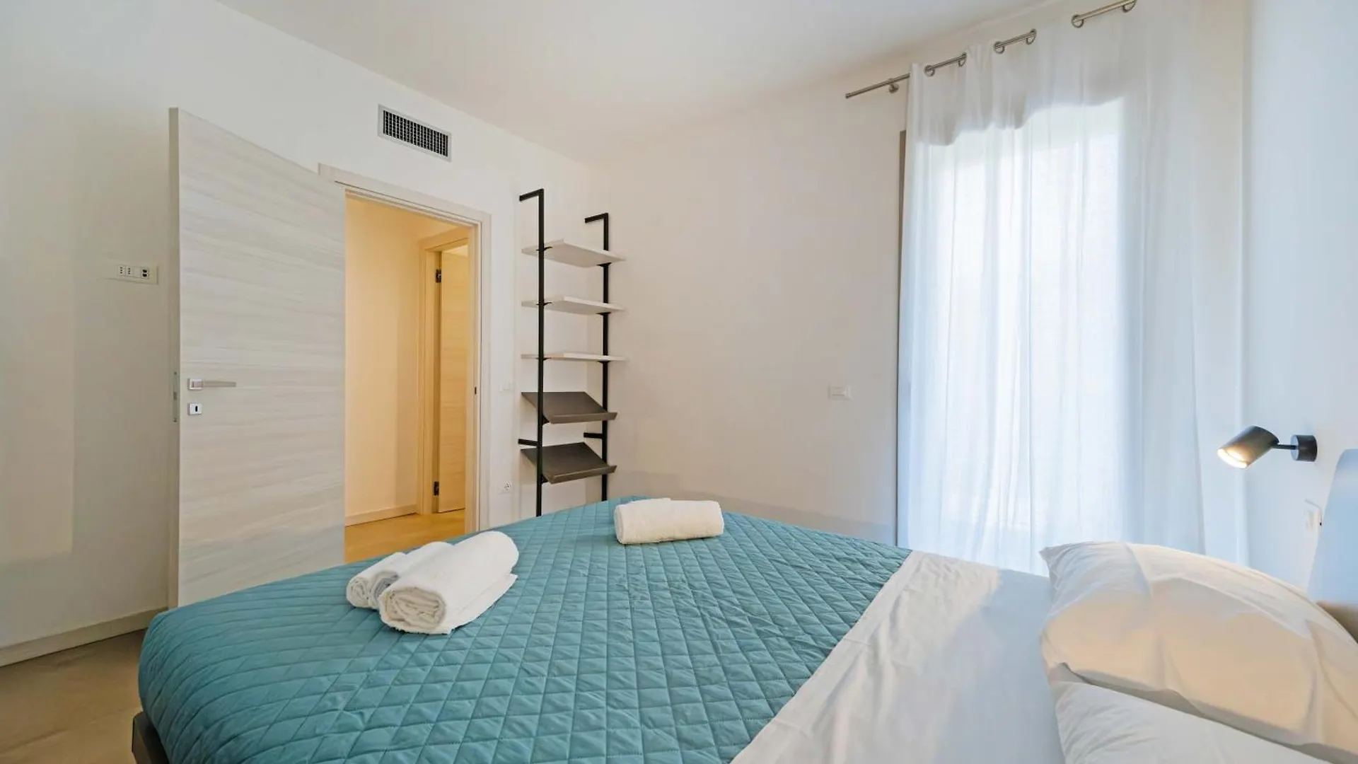 Apartment Apartmentsgarda - Residenza Eleonora Italy