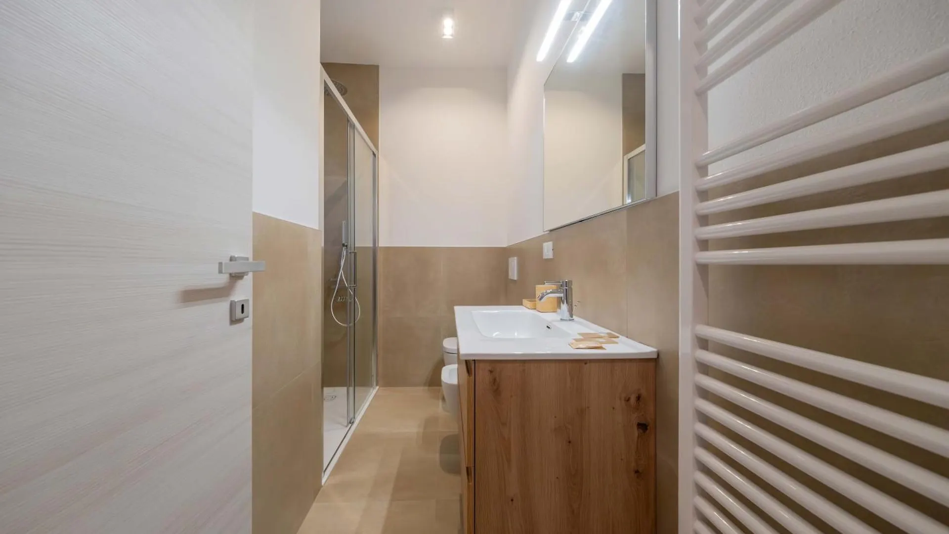 Apartmentsgarda - Residenza Eleonora Ιταλία