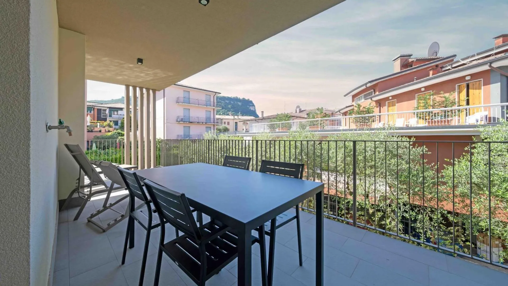 Apartment Apartmentsgarda - Residenza Eleonora