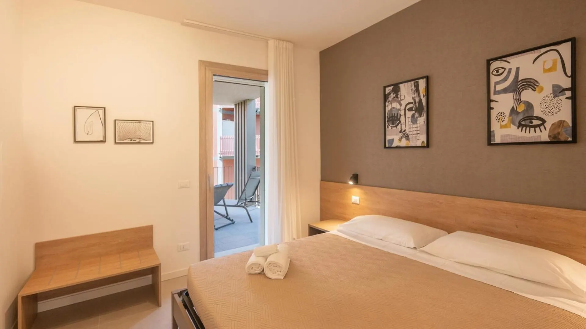 Apartmentsgarda - Residenza Eleonora Ιταλία