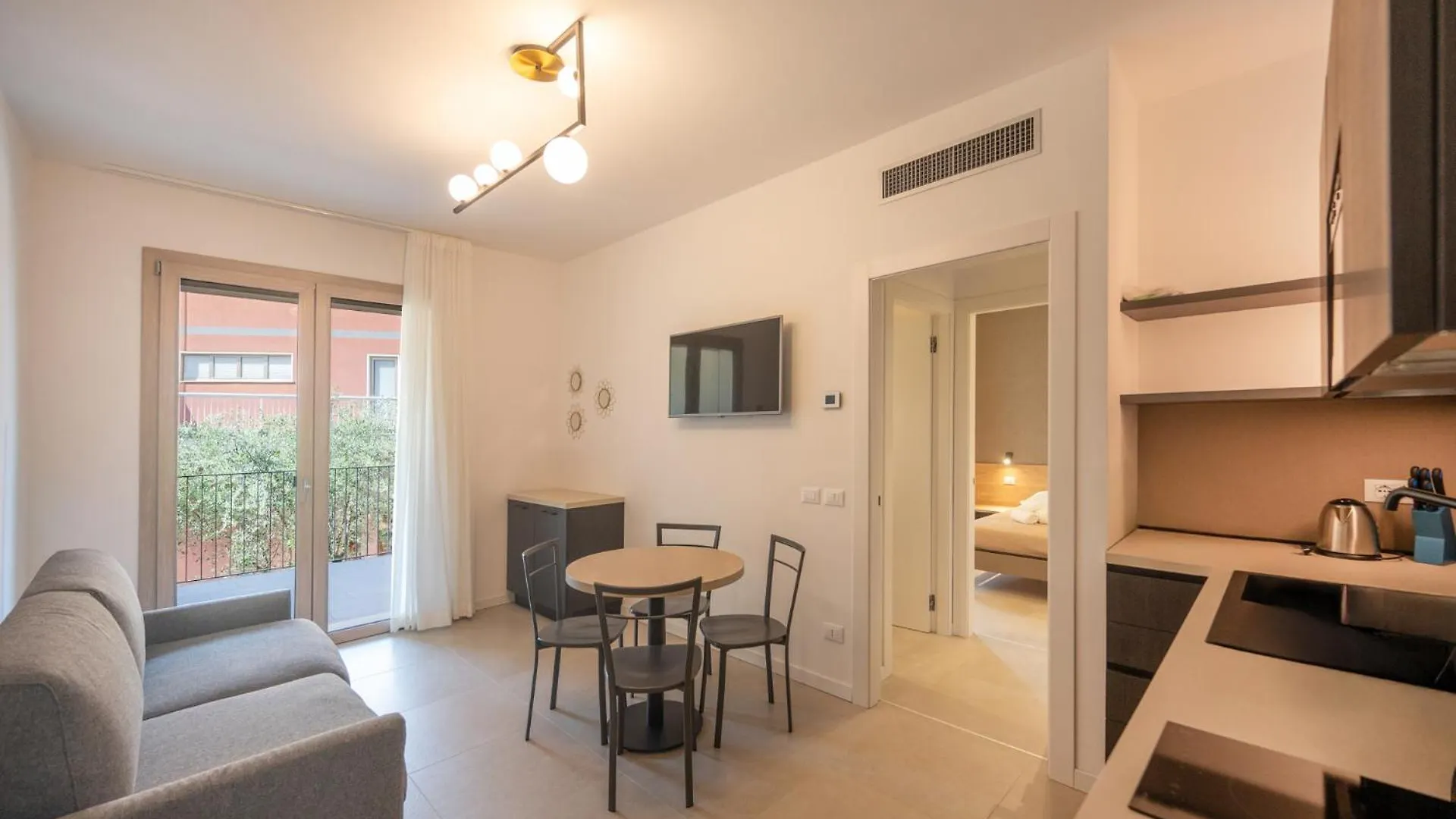 Apartmentsgarda - Residenza Eleonora Ιταλία