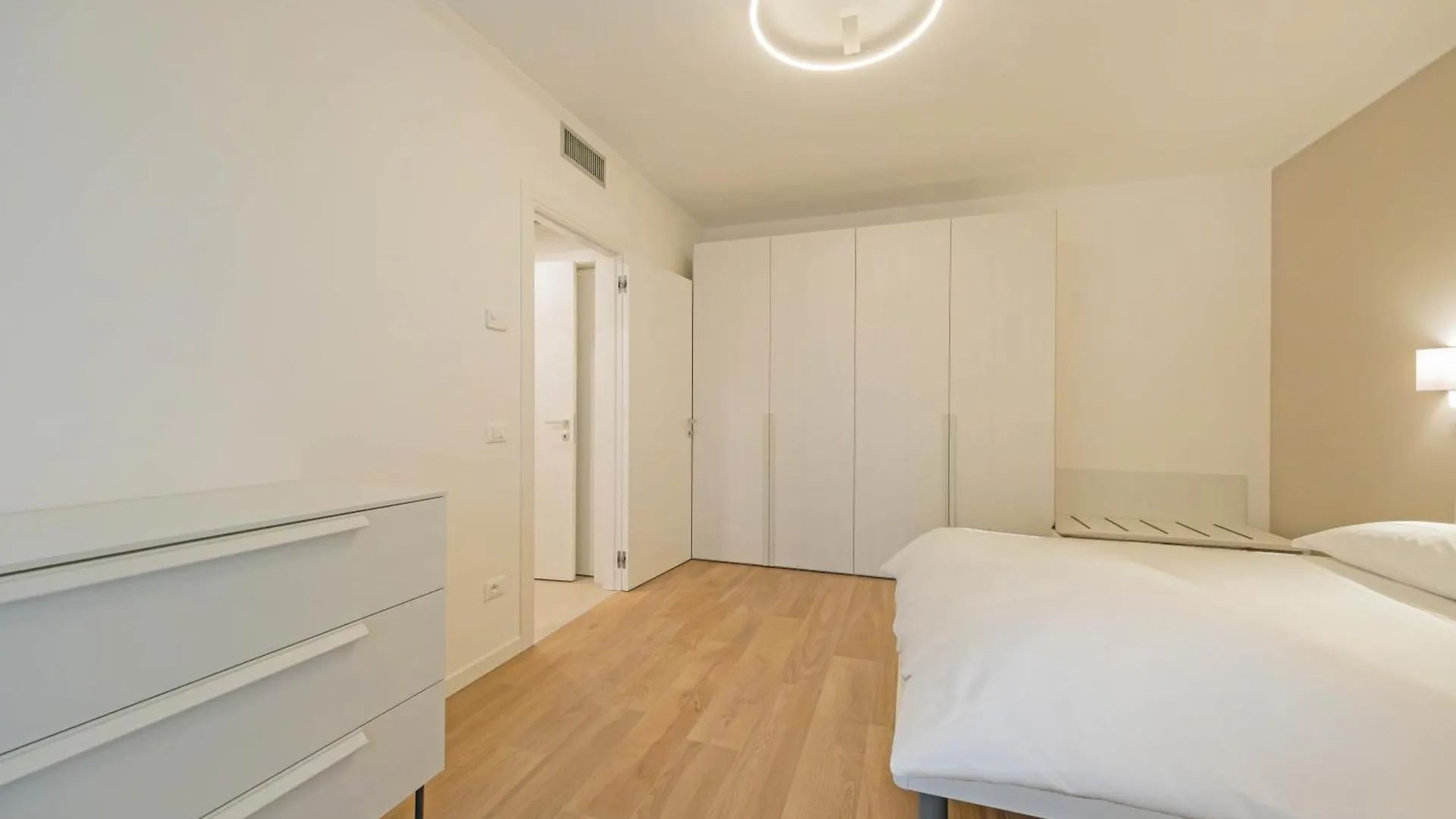 Apartmentsgarda - Residenza Eleonora Ιταλία