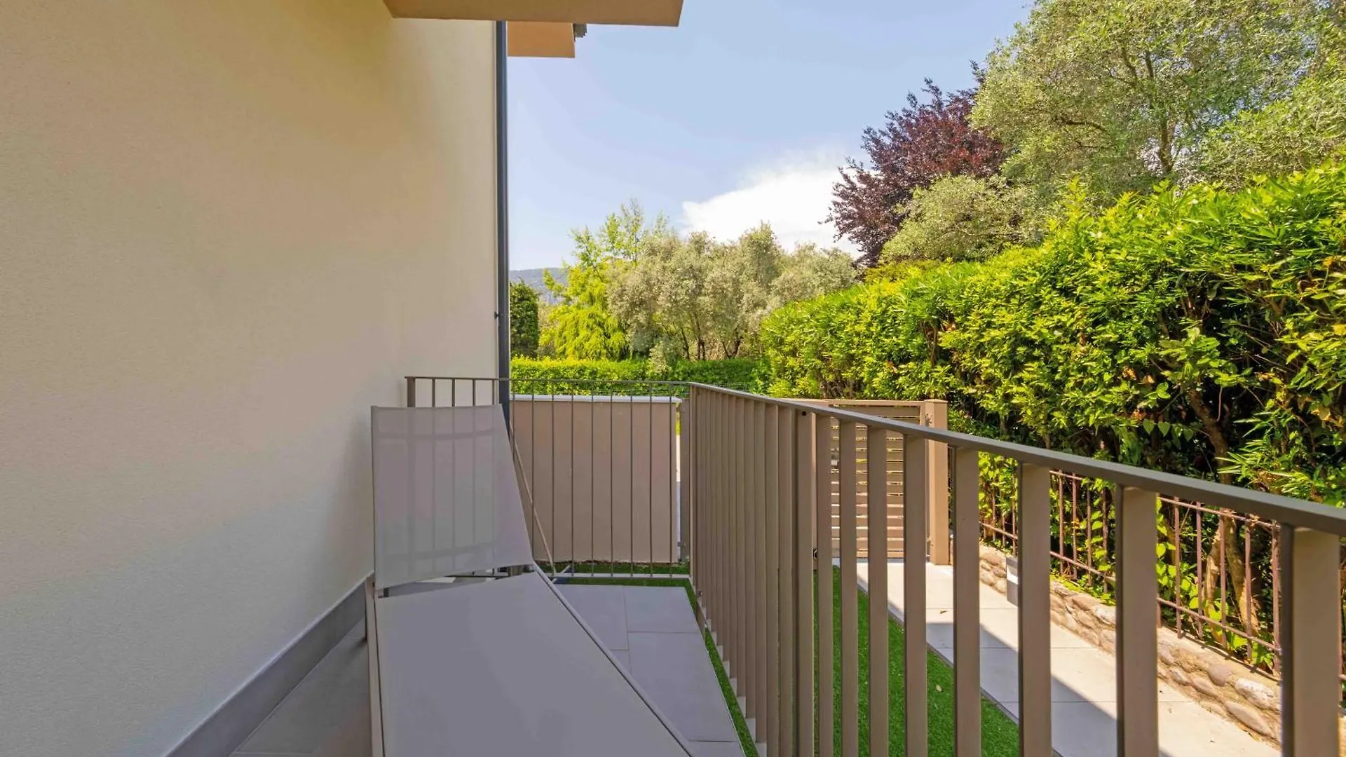 Apartmentsgarda - Residenza Eleonora 0*, Γκάρντα