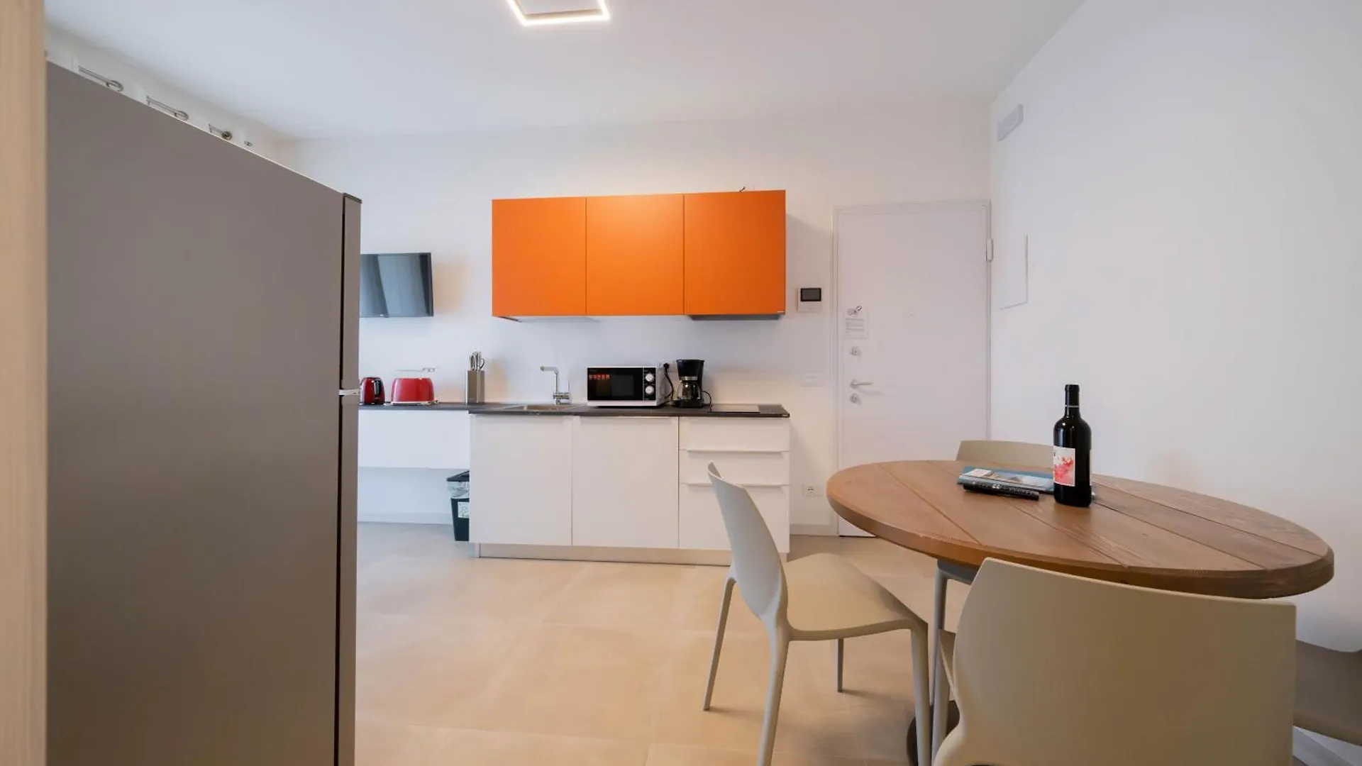 Apartmentsgarda - Residenza Eleonora Διαμέρισμα Γκάρντα