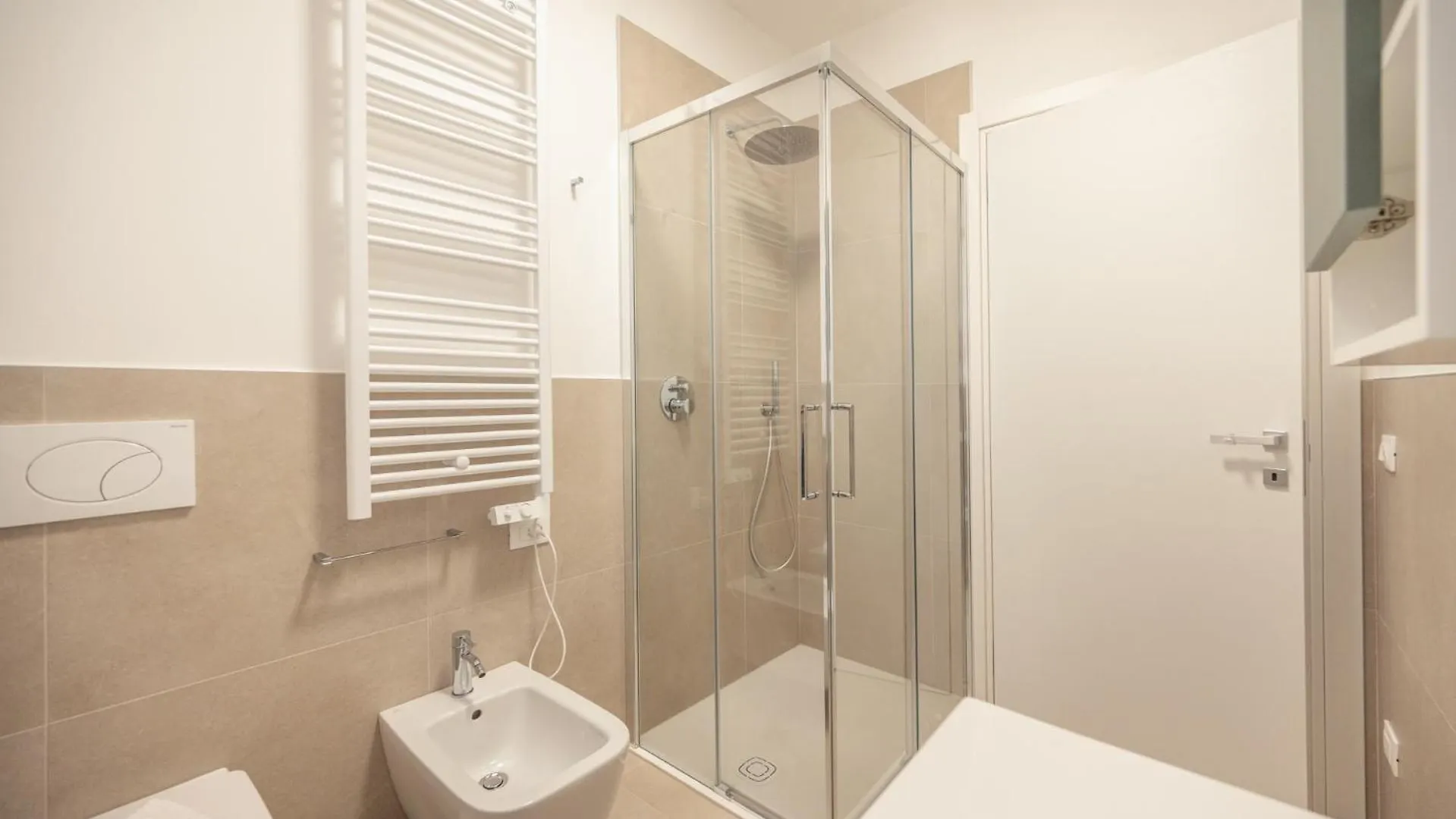 Apartmentsgarda - Residenza Eleonora Italia